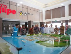 Peringati Hari Pelanggan Nasional,  PLN Operasikan Listrik 40 MVA untuk PT BKMS di KEK Gresik