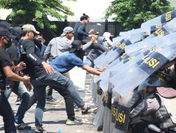 Polda Jatim Gelar Simulasi Sispam Kota di GOR Sidoarjo
