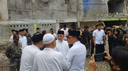 Menko Bidang Pangan Zulkifli Hasan Kunjungi Ponpes Al-Khoziny, Berikan Semangat Pada Santri