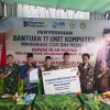 BRI Kanca  Krian Salurkan Bantuan Komputer  Kepada MI Ar-Rosyad Prambon