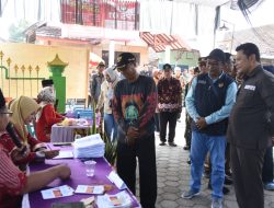 Pantau Pilkades Sidoarjo, Bupati Subandi Ingatkan Pendukung Tak Terprovokasi Dan Tetap Kondusif