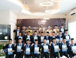 PLN Gelar Wisuda Mahasantri PeTIK Jombang, Wujudkan Generasi Unggul dari Amanah Zakat