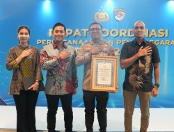 Polresta Sidoarjo Raih Penghargaan Bidang Reformasi Birokrasi Polri