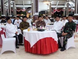Pemkab Sidoarjo Gelar Malam Tirakatan HUT Ke-81 Kemerdekaan RI Di Pendopo Delta Wibawa