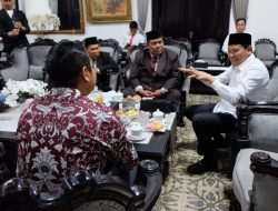 Tas Kulit Sidoarjo Menuju Paris Fashion Week, Bupati Subandi Apresiasi Acapcop