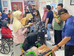 Tim Dokkes Polresta Sidoarjo Patroli Kesehatan, Pantau Kondisi Santri Ponpes di Tanggulangin