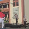 Polisi Sidoarjo Beri Edukasi Pelajar Saat Upacara Senin